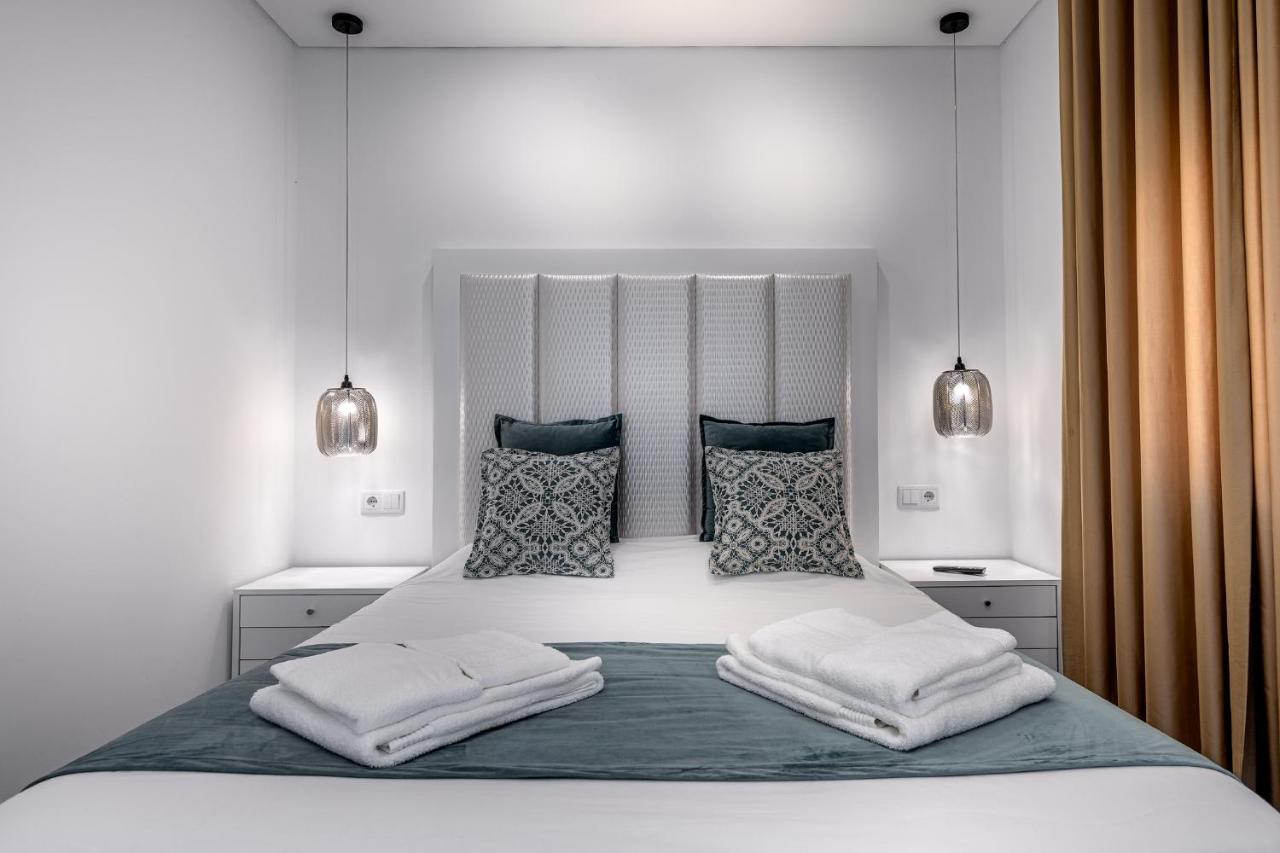 Ilheu 25 Peniche House Bed & Breakfast エクステリア 写真
